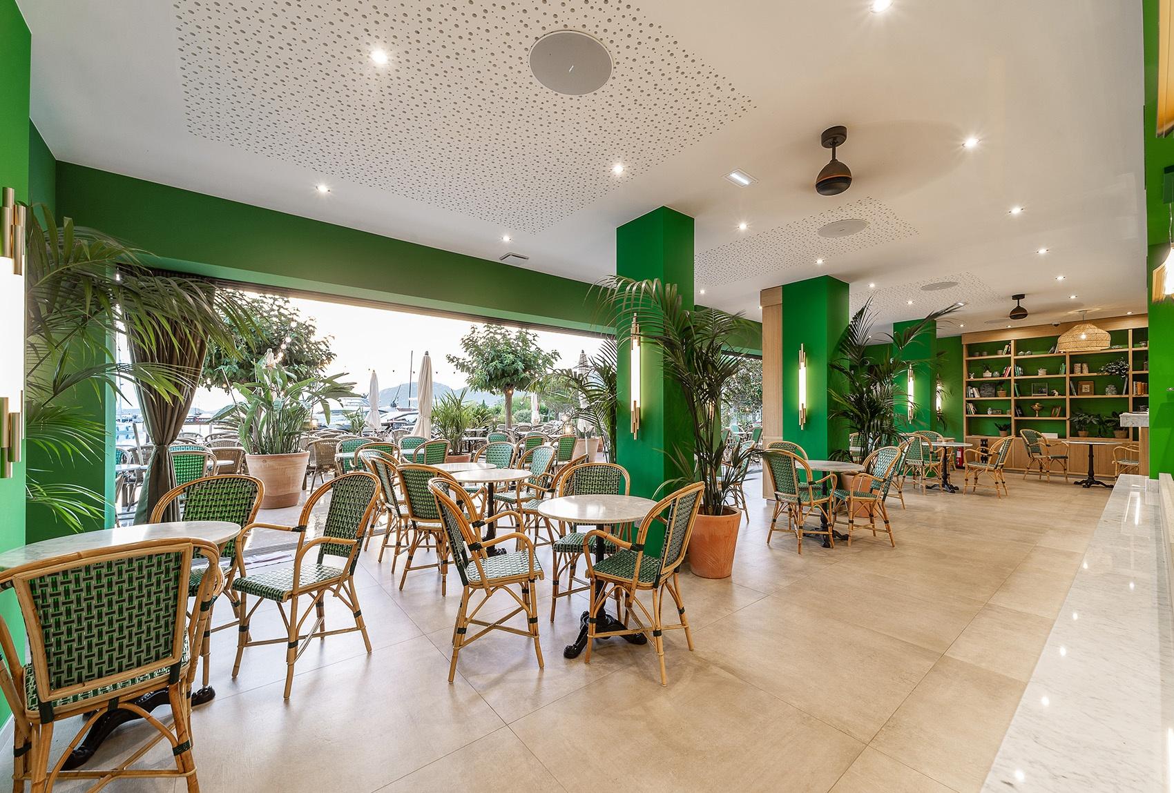 La magnifique terrasse de La Canne à Sucre.© Andrea Farina Image