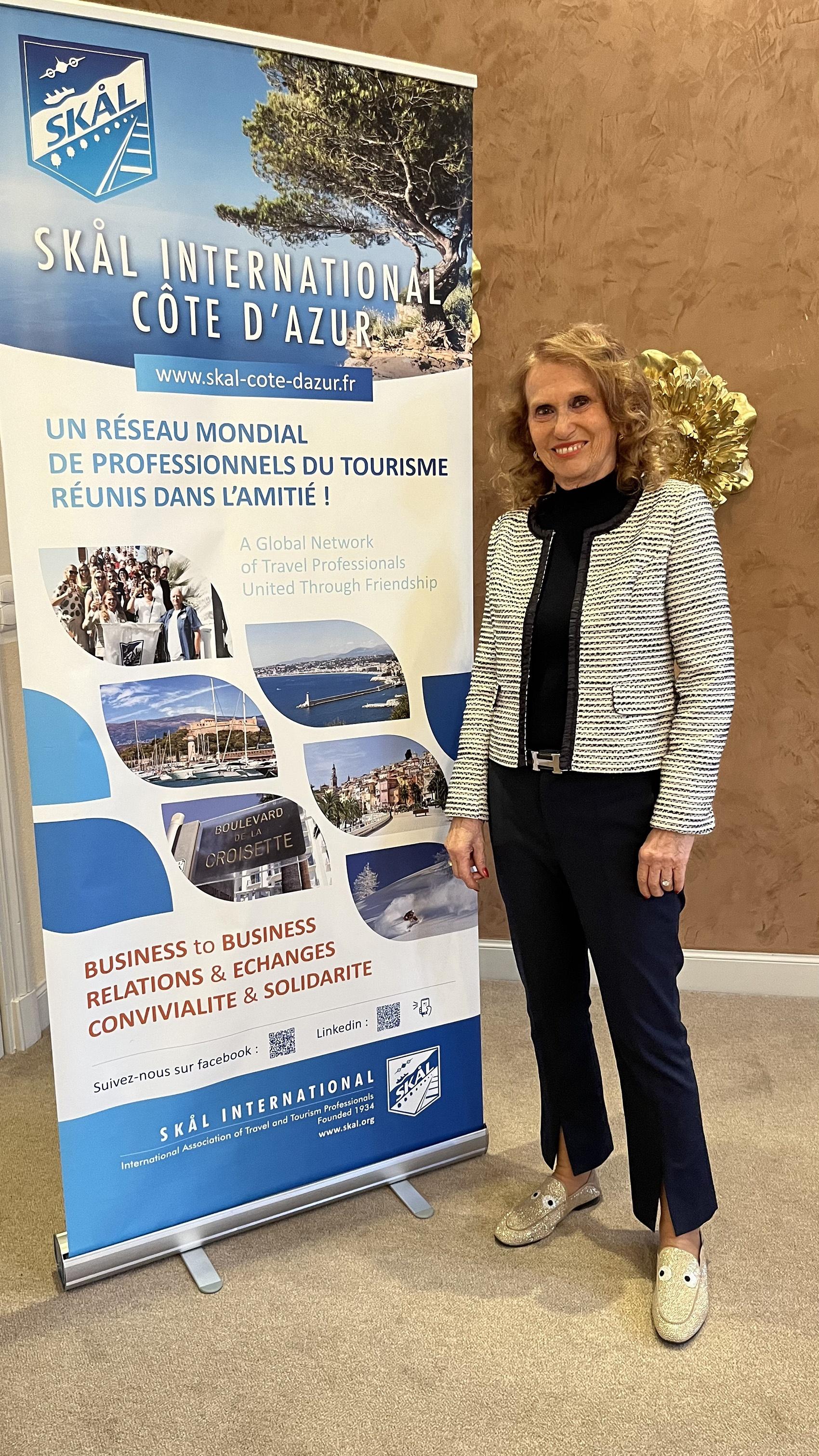 @DR Objectif de Skål, créer du lien entre les hôteliers, restaurateurs, fournisseurs et prestataires du tourisme pour booster leurs activités. Image