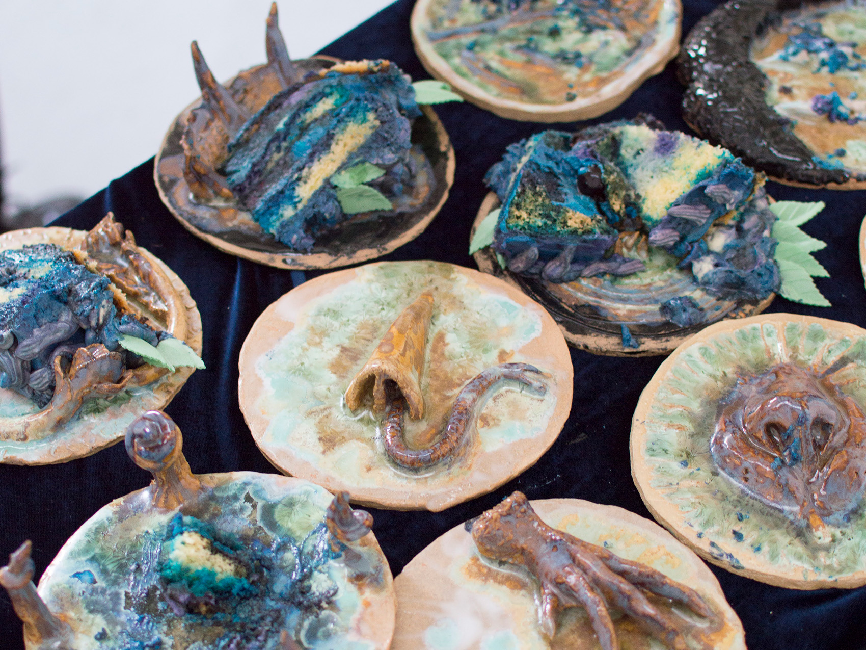 Les céramiques organiques et aquatiques de Camille Correas. Image