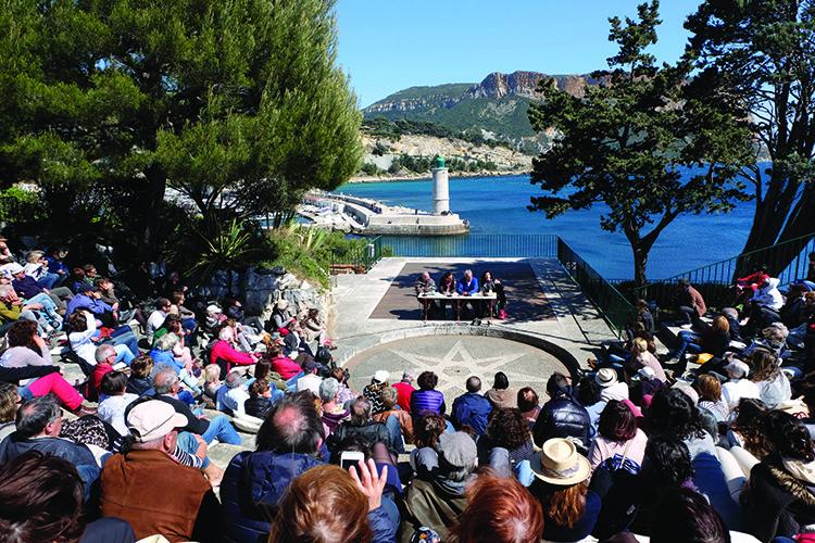 24avril 2016 Livre Cassis