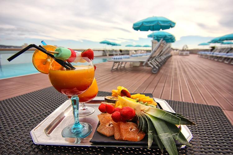 AC Marriott rooftop14