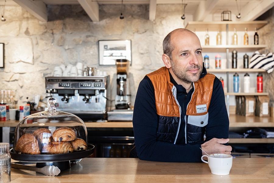 Café_du_Cycliste_Remi_Portrait_1.jpg