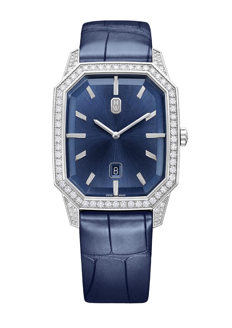 Harry_Winston_EMERALD_2_WhiteBg.jpg