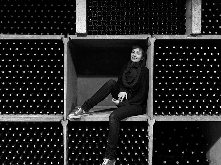 Julia Sammut OK credit photo HERVE HOTE