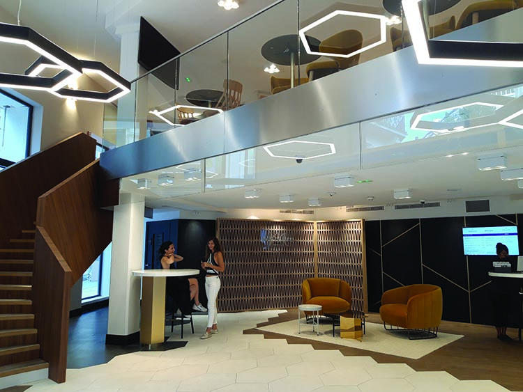 Mercure_Canebière_photo_Pierre_Psaltis_1.jpg