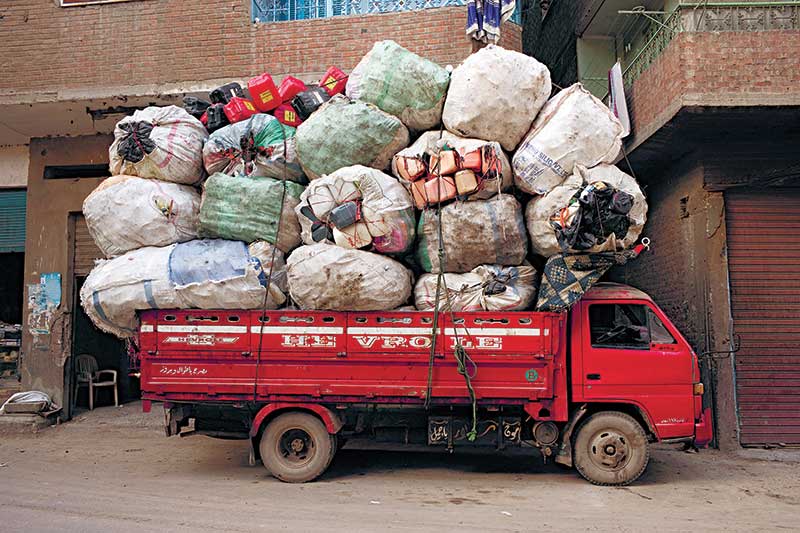 Mucem David aux ateliers de recyclage dun quartier du Caire Egypte 2014Mucem David Degner
