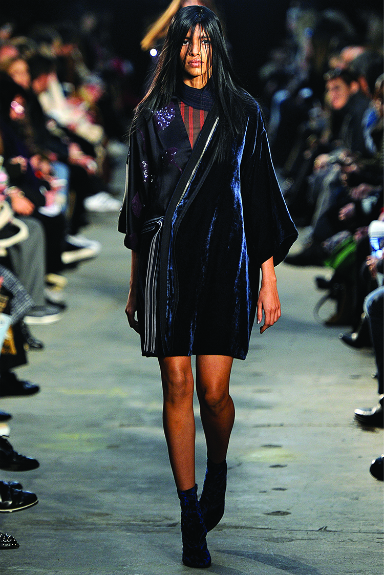 PLim FW16 Womens Runway HIRES CMYK Look 45
