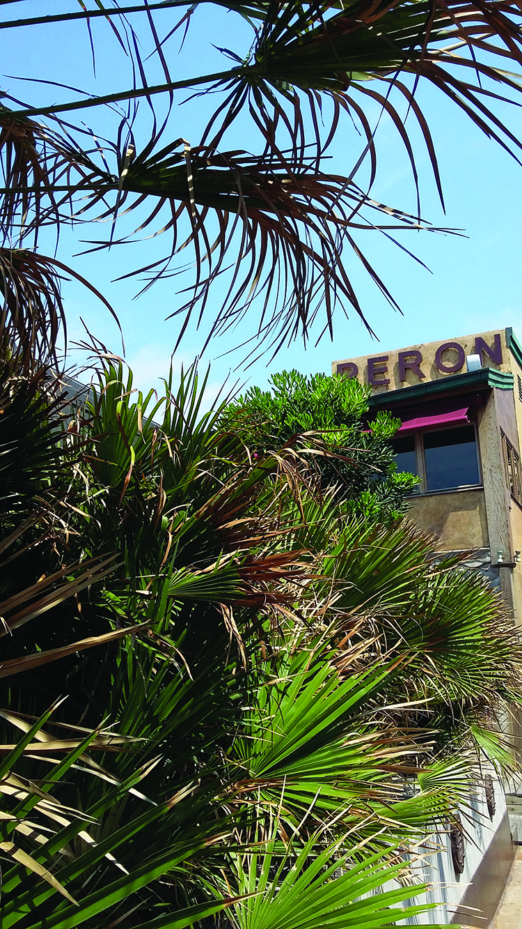 chez Peron 4