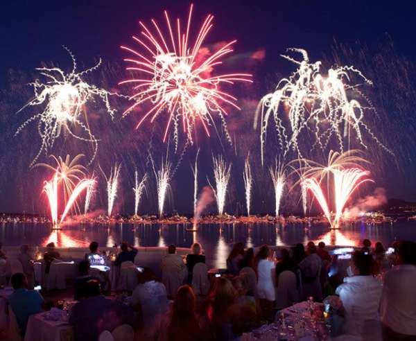 Assistez à la dernière représentation du Festival international d’Art Pyrotechnique de Cannes