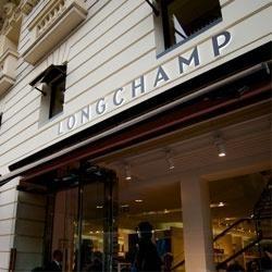 A Nice, Longchamp célèbre son sac iconique