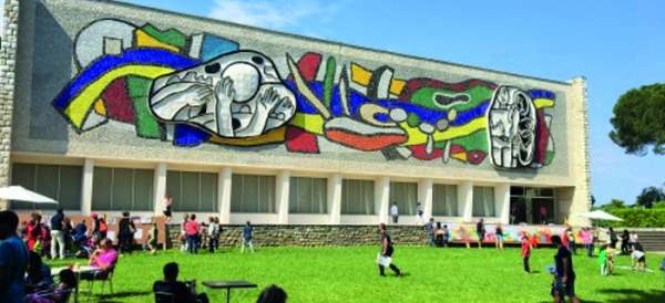 Vivre la mixtape du musée fernand Léger à Biot