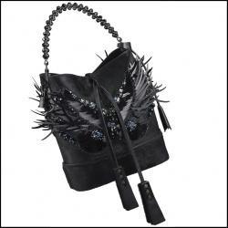 Grâce et distinction