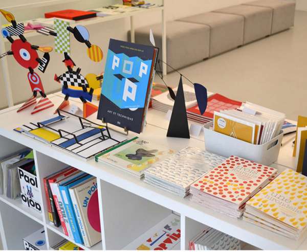 Choisissez vos livres en Command &amp; Collect à Espace de l'Art Concret - centre d'art contemporain de Mouans-Sartoux