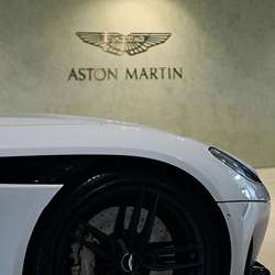 Aston Martin de retour à Cannes