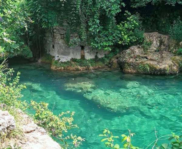 Baladez-vous au Pont des Tuves à Montauroux
