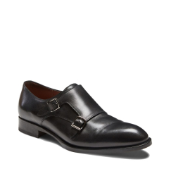 Des souliers en grande pompe !