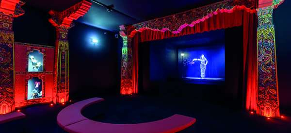 Christian Louboutin, L’Exhibition[niste]