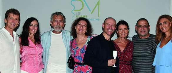 Les Palmes de la Médecine fêtaient la rentrée sur la magnifique plage de Karine Marro La Vela.