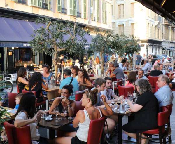 Venez fêter le retour à la vie lors des soirées piétonnes de la Ville de Nice