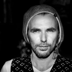 Zed,  du design aux œuvres monumentales