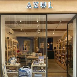Azul