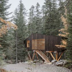 Cabanes perchées sur pilotis, Le Boréon