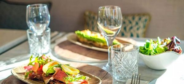 Le brunch du Bella Bay