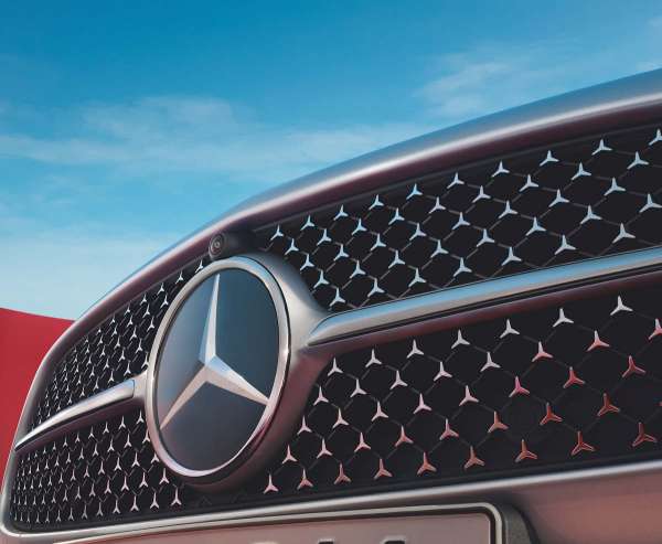 Venez essayer la nouvelle Classe C Berline chez Mercedes BYmyCAR.